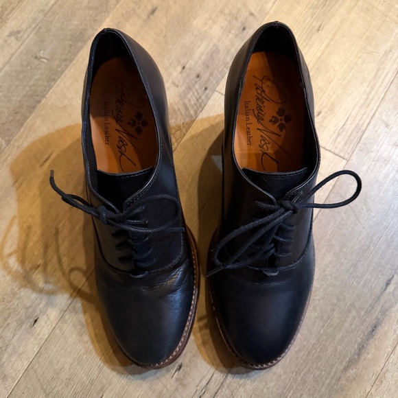 Patricia Nash Anna Block Heel Oxford | Black - Picture 3 of 9